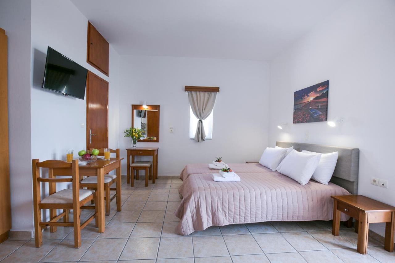 Kolimbito Sea Side Appartement Falasarna Buitenkant foto